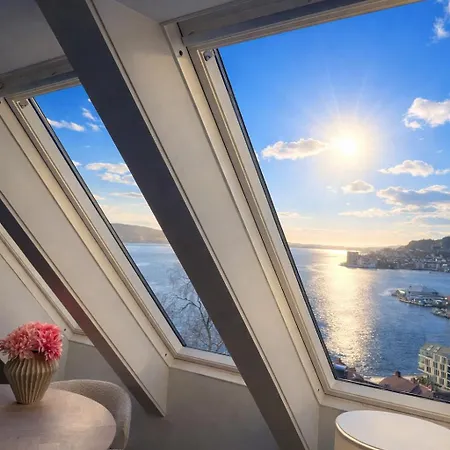 Floor With Stunning Fjord View - Walk To Bryggen * برغن