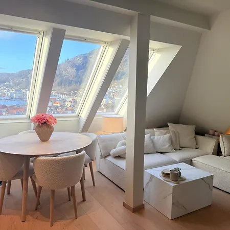 Floor With Stunning Fjord View - Walk To Bryggen برغن