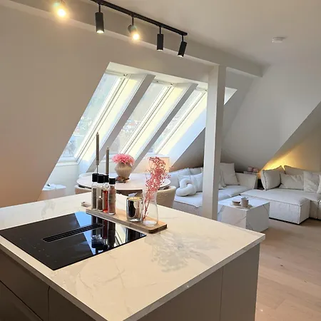 Floor With Stunning Fjord View - Walk To Bryggen شقة